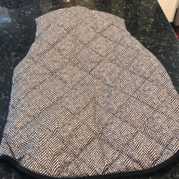 J Crew Herringbone Excursion Vest - Picture 7 of 7